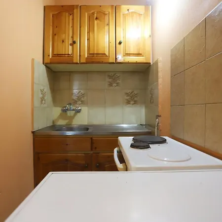 Cosy Budget To Rent In Corfu Ipsos