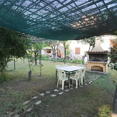 Appartamento Cosy Budget To Rent In Corfu Ipsos