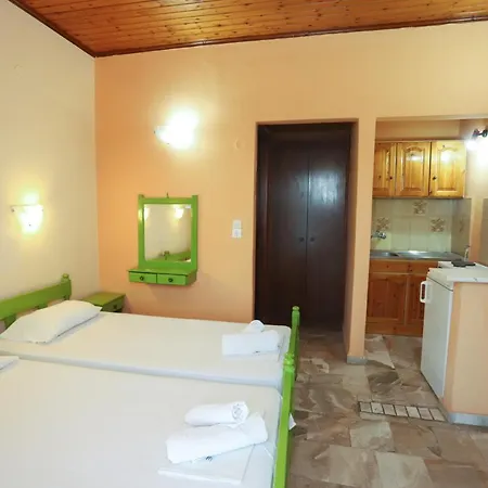 Cosy Budget To Rent In Corfu Appartamento